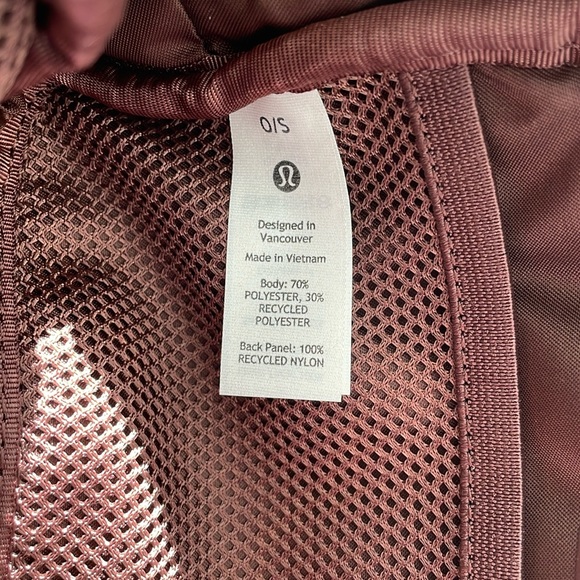 NWT Lululemon Everywhere Fleece Belt Bag 1L Brown Earth/Gold - Picture 10 of 15